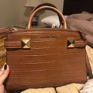 Brand new brown Michael kors small satchel!